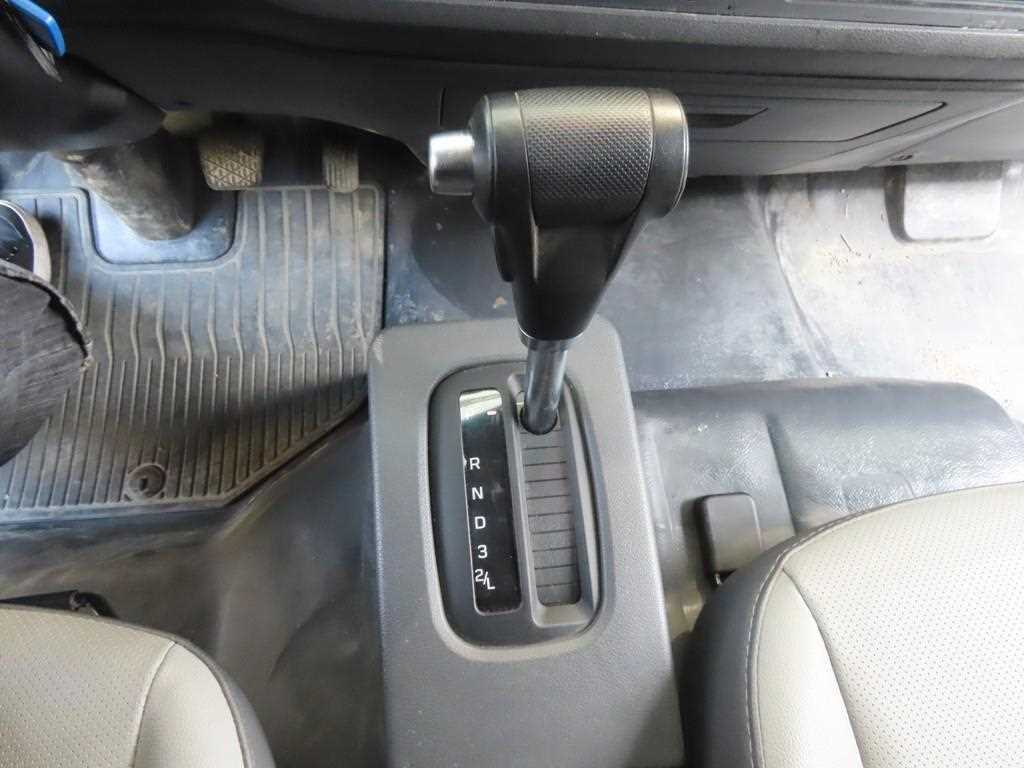 medium and large cargo Cargo 2020 Blanco - Importación desde Corea - HF Imports Iquique - Foto 13