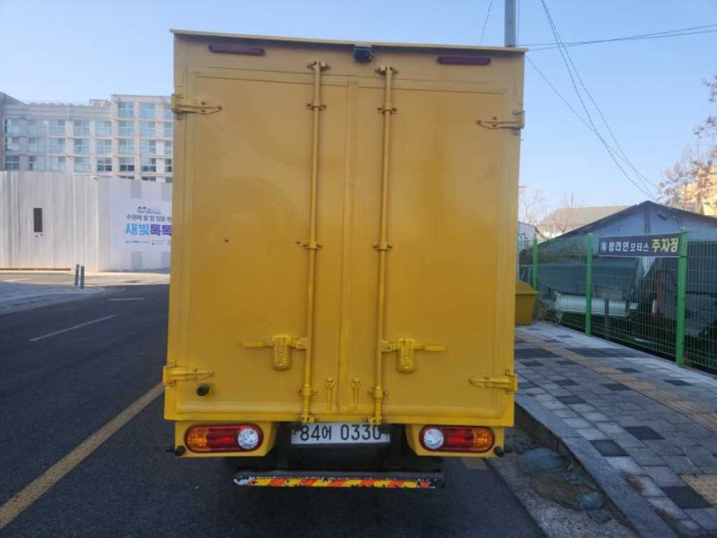 Small Truck Normal Box(High Deck) - Vista 4