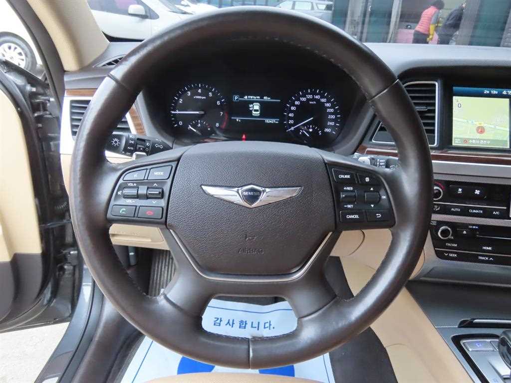 Genesis G80 - Vista 5