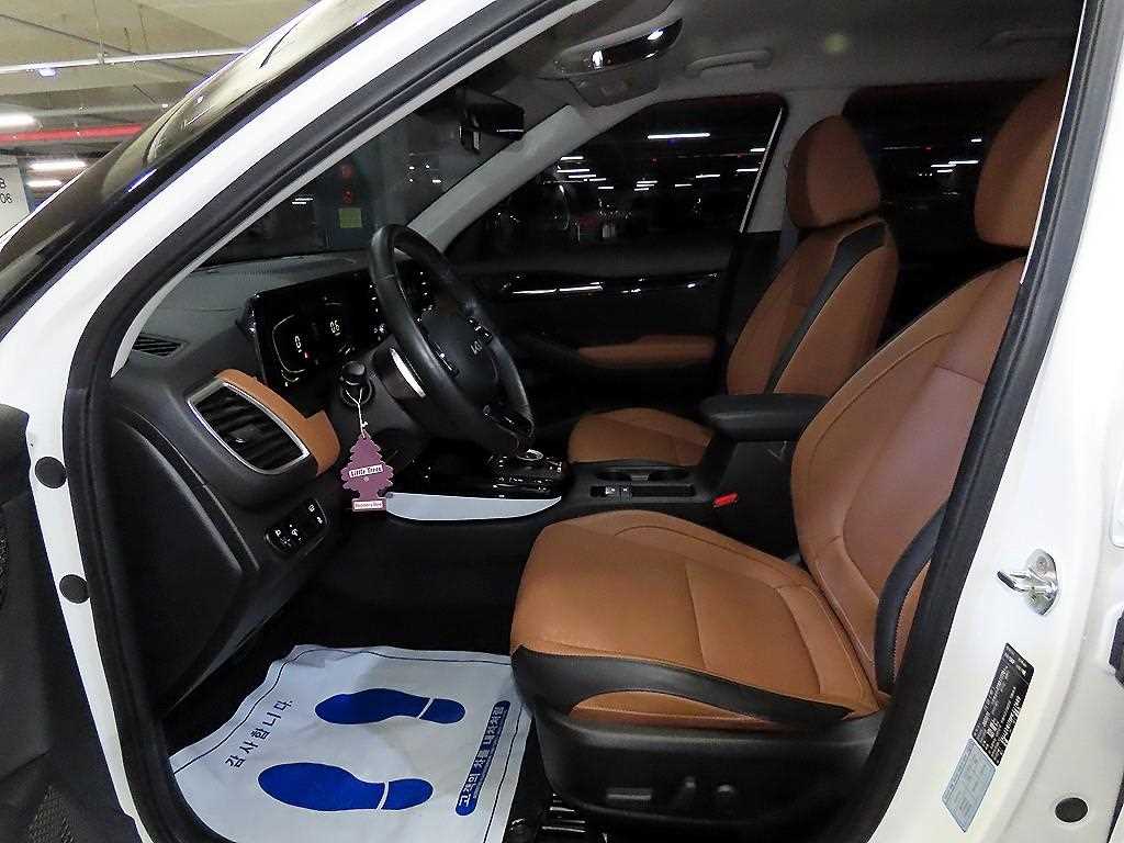 KIA Seltos - Vista 6