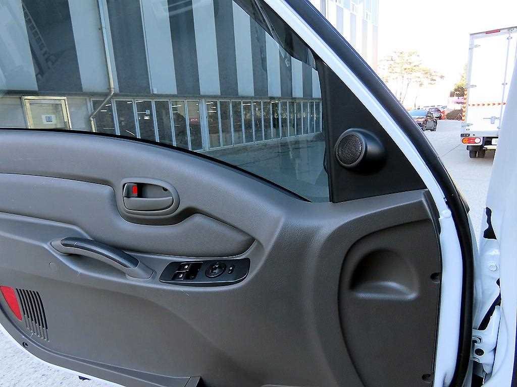 Small Truck Top_Powergate (Trans/Wide) - Vista 11