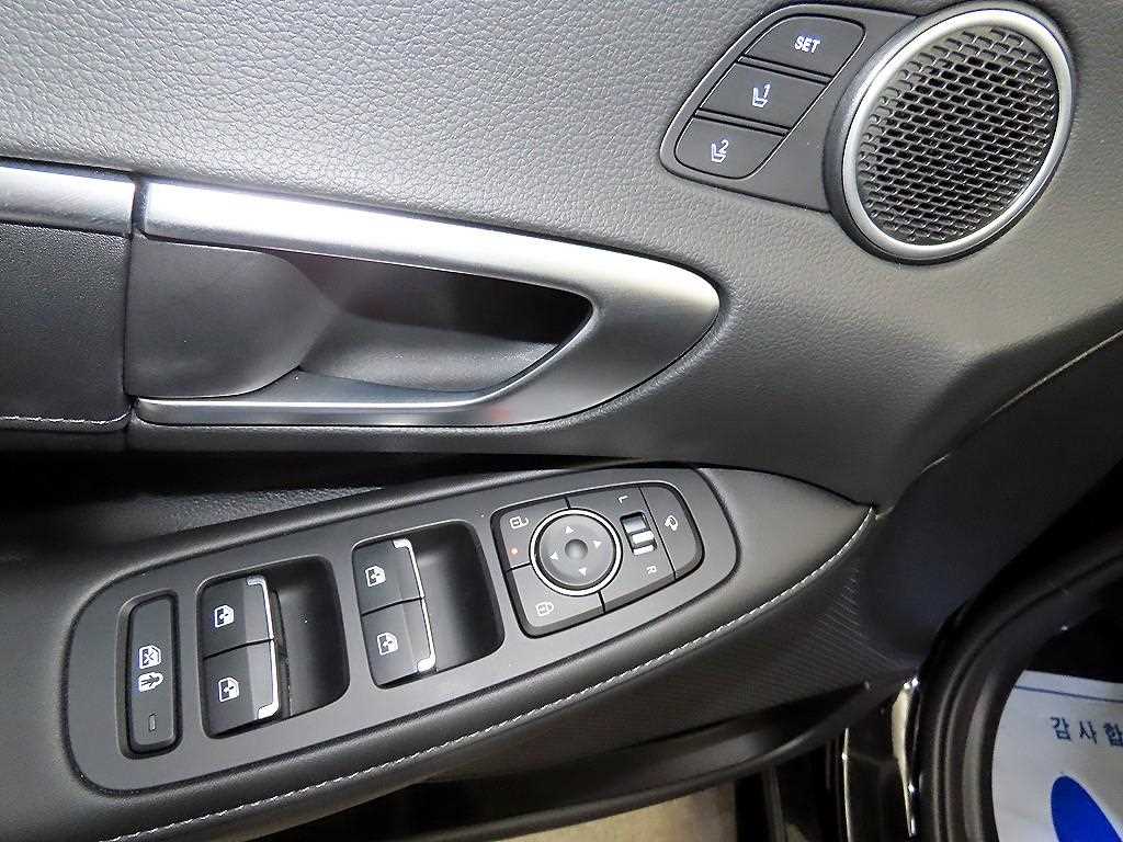 HYUNDAI Sonata 2025 Negro - Importación desde Corea - HF Imports Iquique - Foto 14