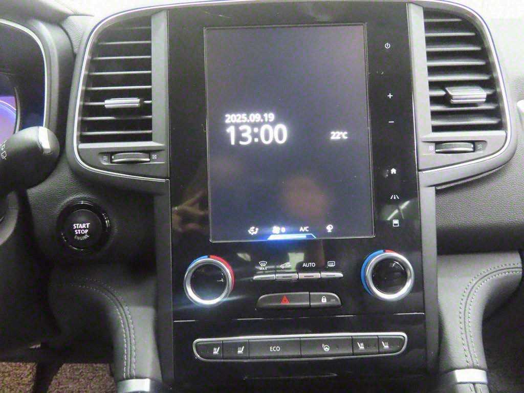 SAMSUNG QM6 - Vista 12