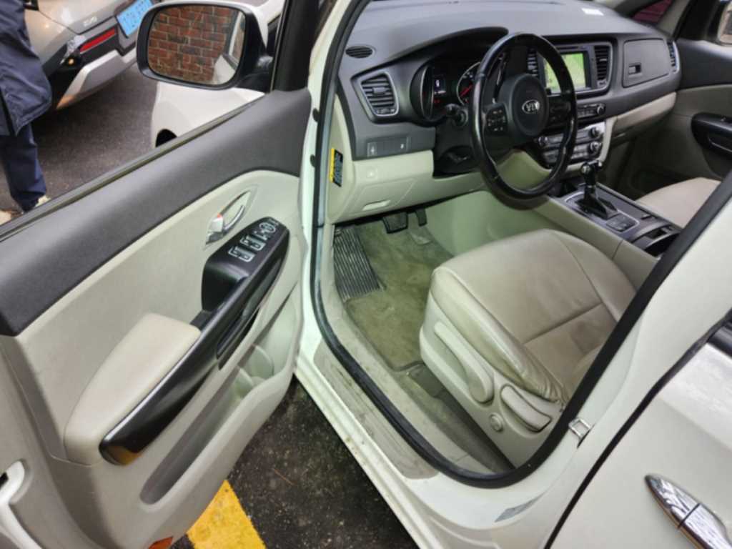 KIA Carnival 2015 Blanco - Importación desde Corea - HF Imports Iquique - Foto 14