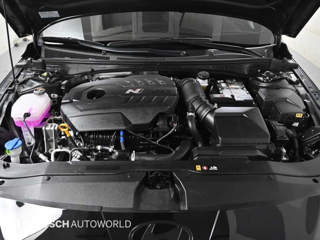 HYUNDAI Avante - Vista 6