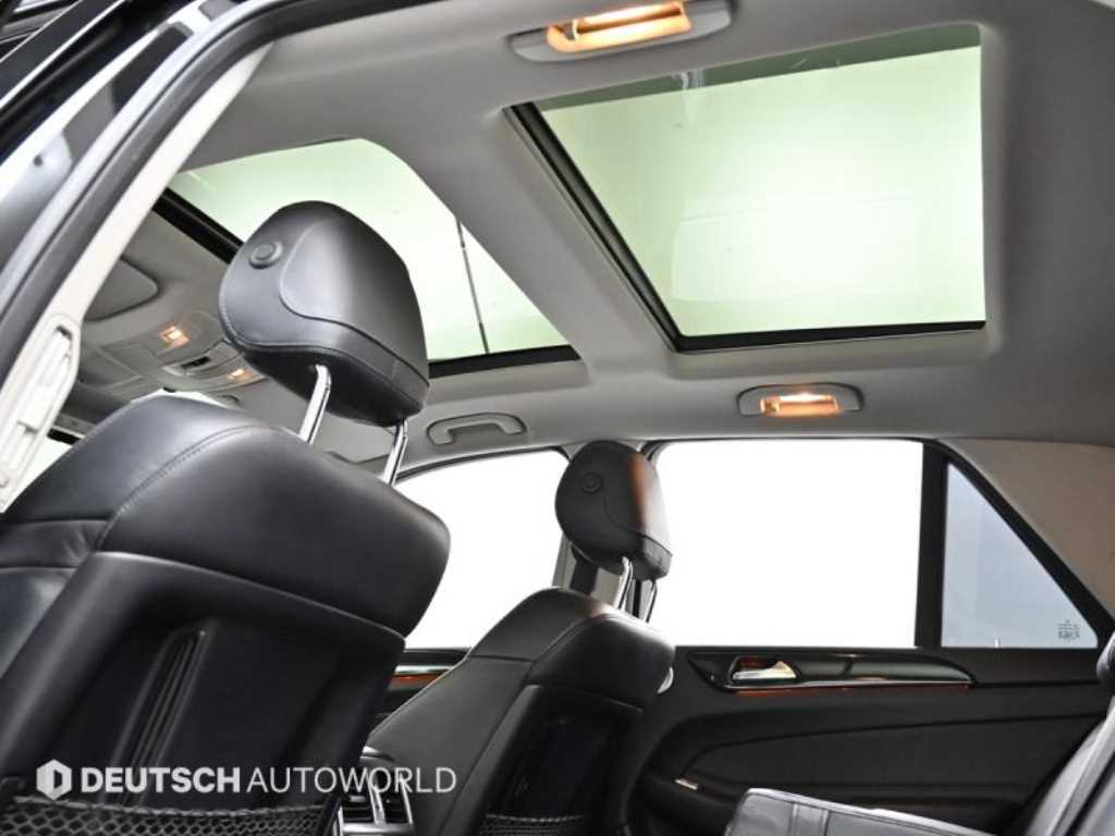 Mercedes Benz GLE Class 2016 Negro - Importación desde Corea - HF Imports Iquique - Foto 19