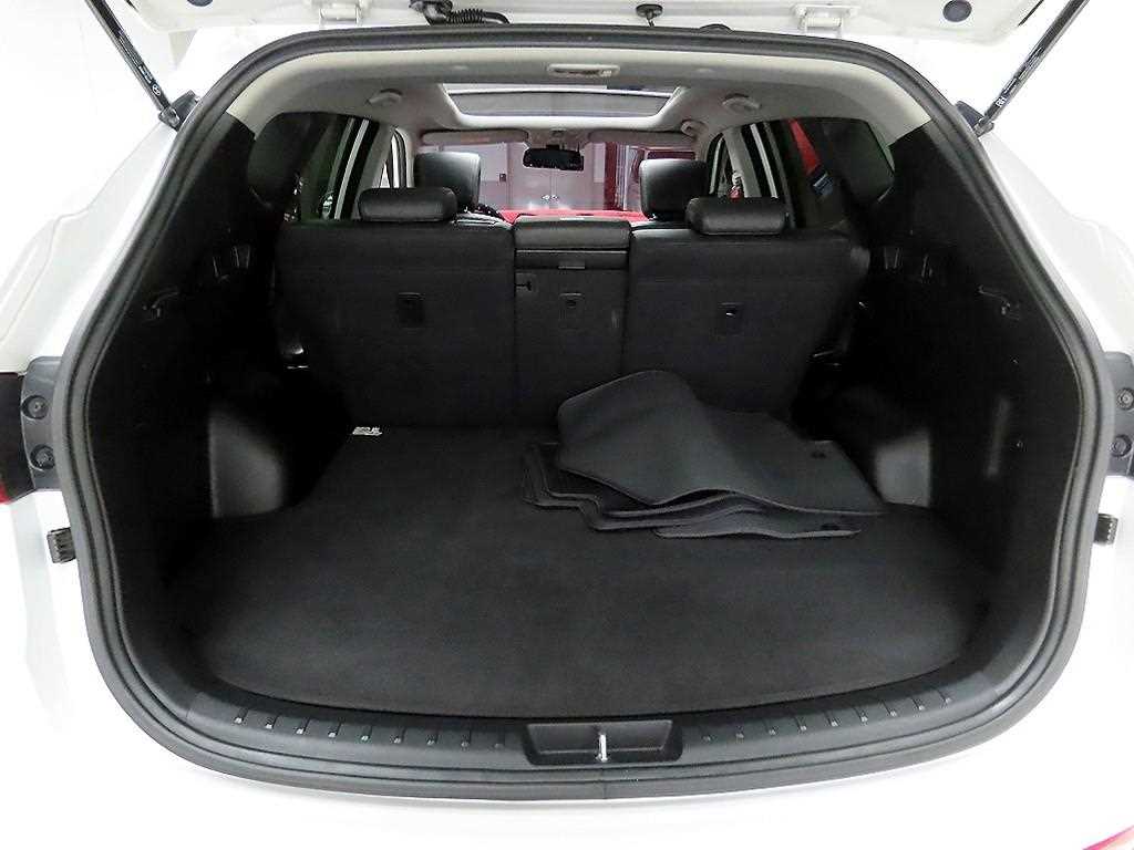 HYUNDAI Santa Fe - Vista 5