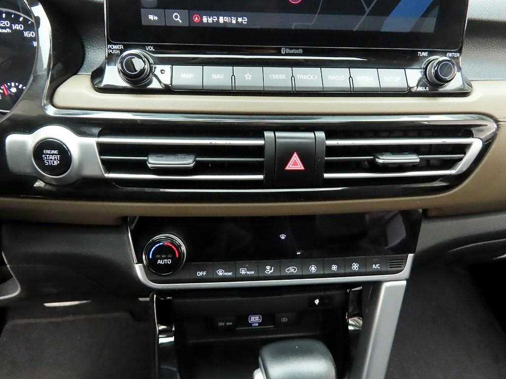 KIA Seltos - Vista 9