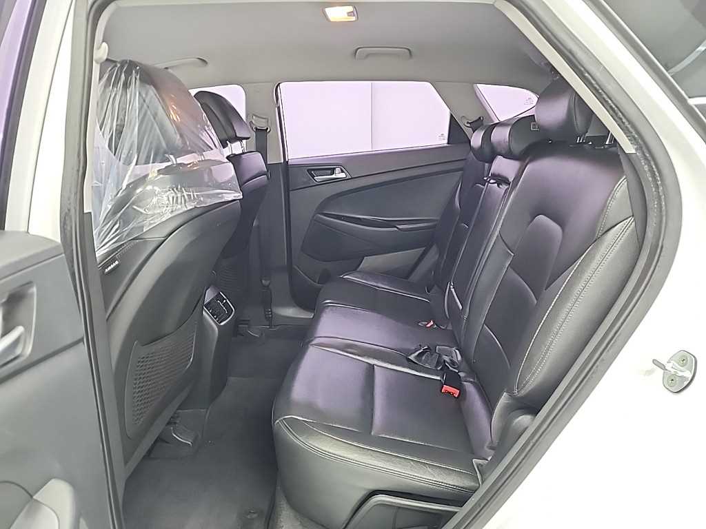 HYUNDAI Tucson - Vista 12