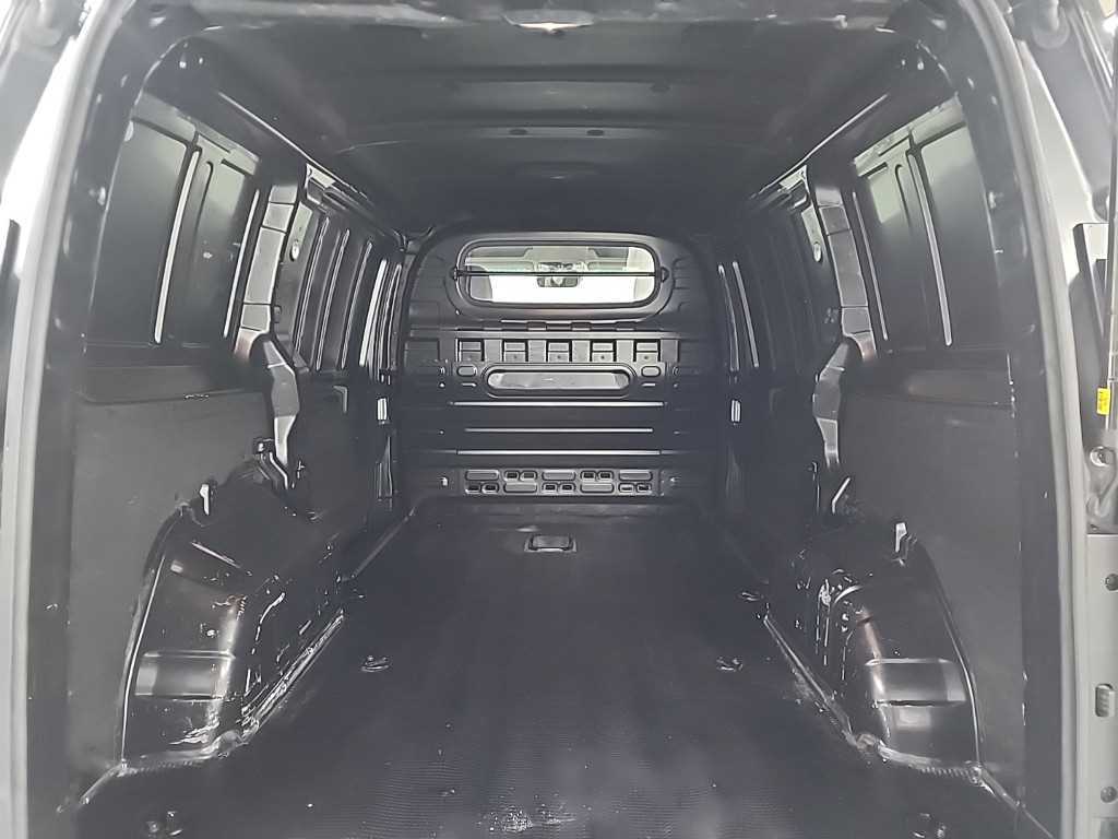 HYUNDAI Staria 2025 Negro - Importación desde Corea - HF Imports Iquique - Foto 18