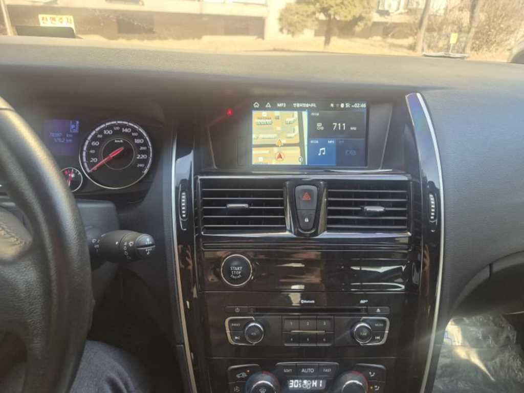 SAMSUNG SM7 - Vista 6