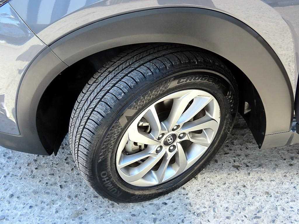 HYUNDAI Tucson 2018 Gris - Importación desde Corea - HF Imports Iquique - Foto 19