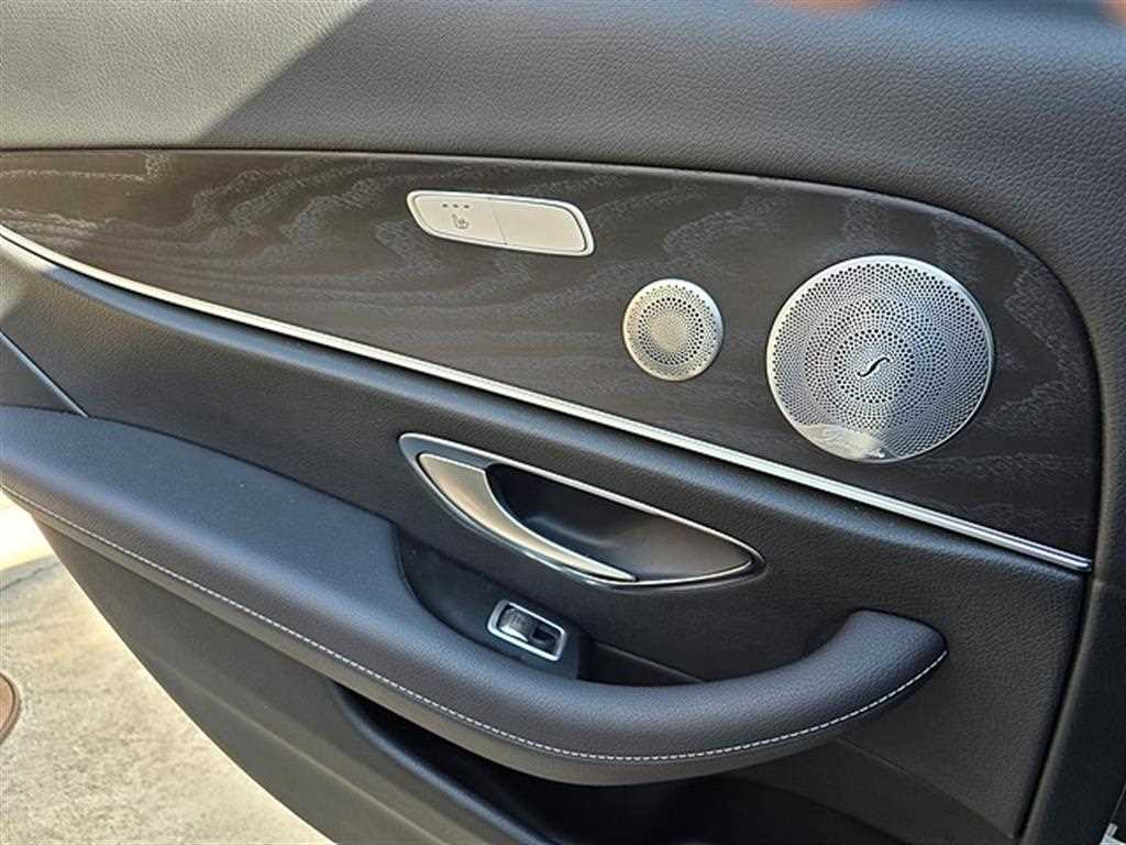 Mercedes Benz E class 2019 Blanco - Importación desde Corea - HF Imports Iquique - Foto 15