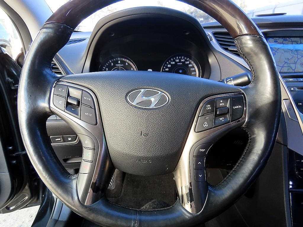 HYUNDAI Grandeur - Vista 8