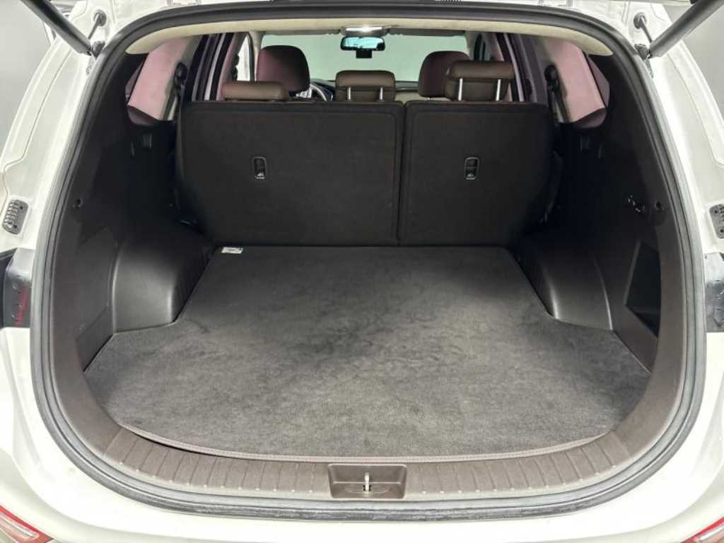 HYUNDAI Santa Fe 2019 Blanco - Importación desde Corea - HF Imports Iquique - Foto 17