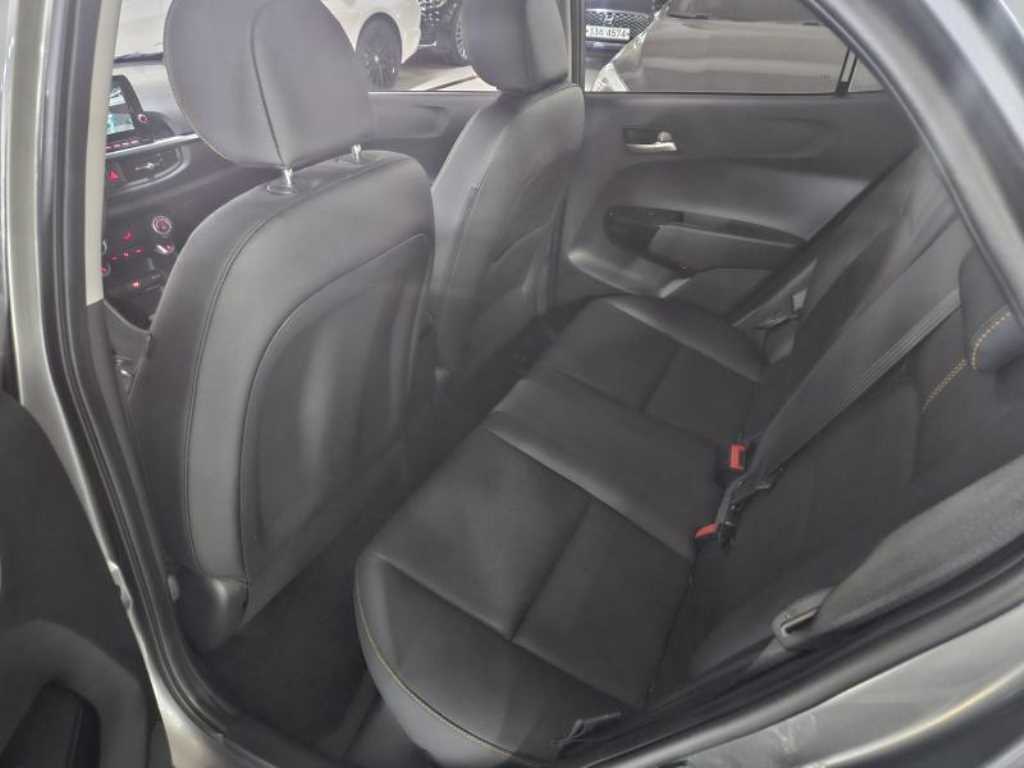 KIA Morning - Vista 5