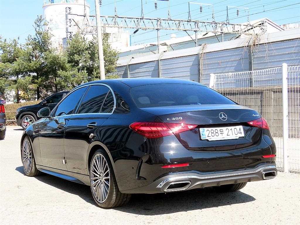 Mercedes Benz C Class - Vista 3