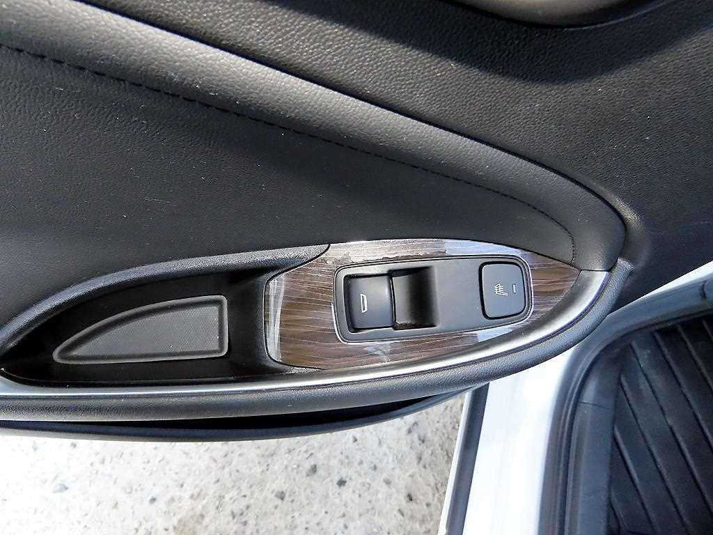 Chevrolet Malibu 2021 Blanco - Importación desde Corea - HF Imports Iquique - Foto 16