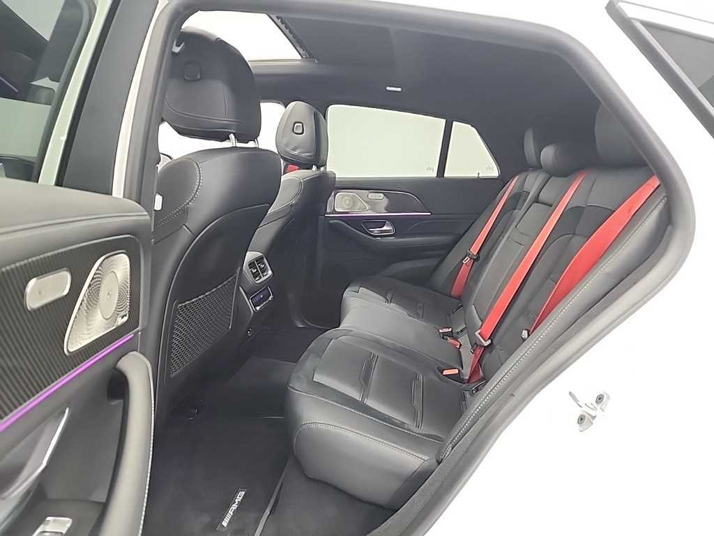 Mercedes Benz GLE Class - Vista 12