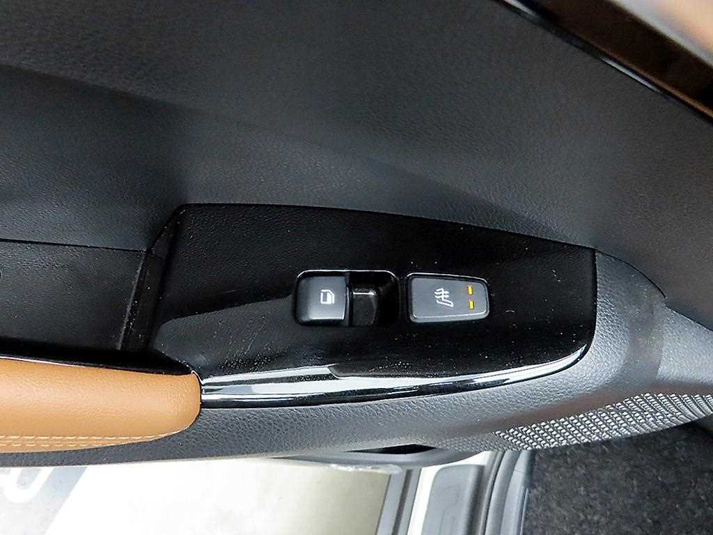 KIA Seltos - Vista 12