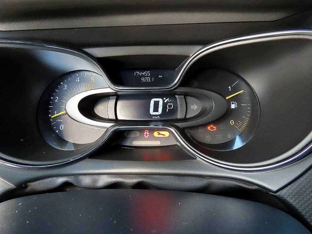 SAMSUNG QM3 - Vista 9