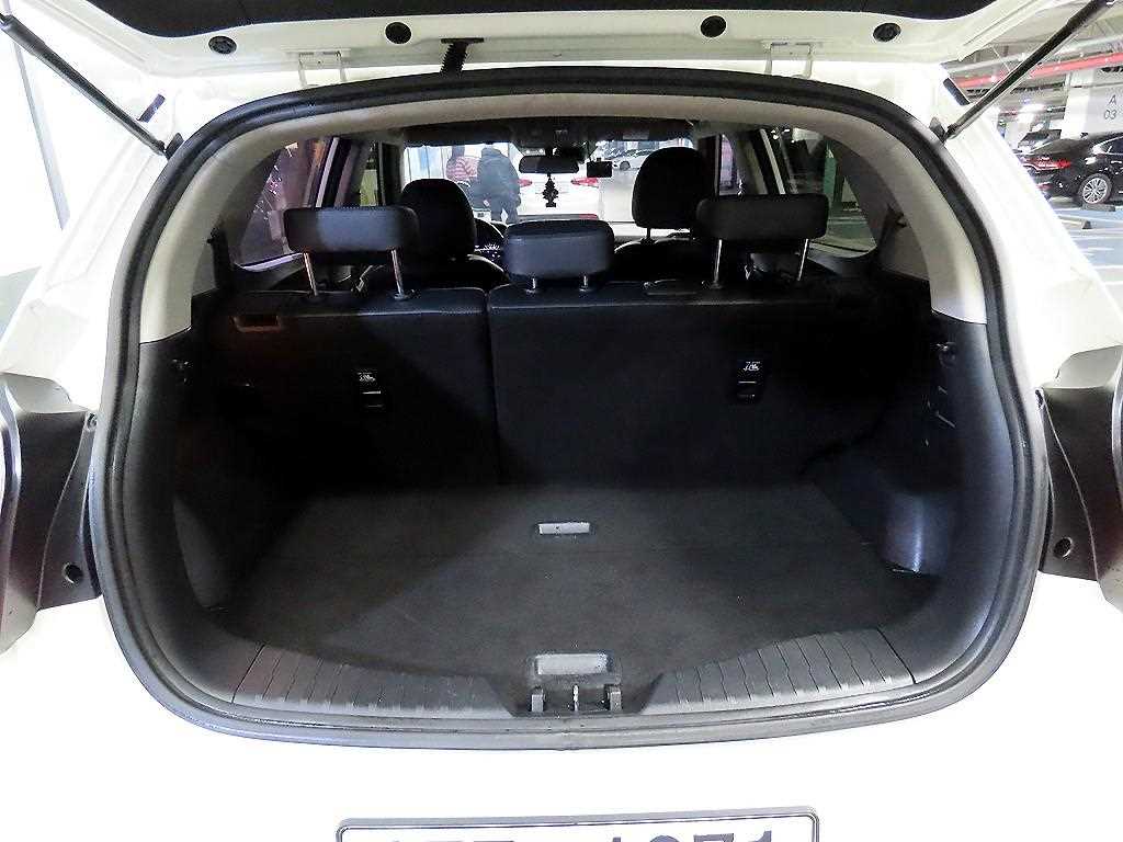 Ssangyong Tivoli 2021 Blanco - Importación desde Corea - HF Imports Iquique - Foto 18