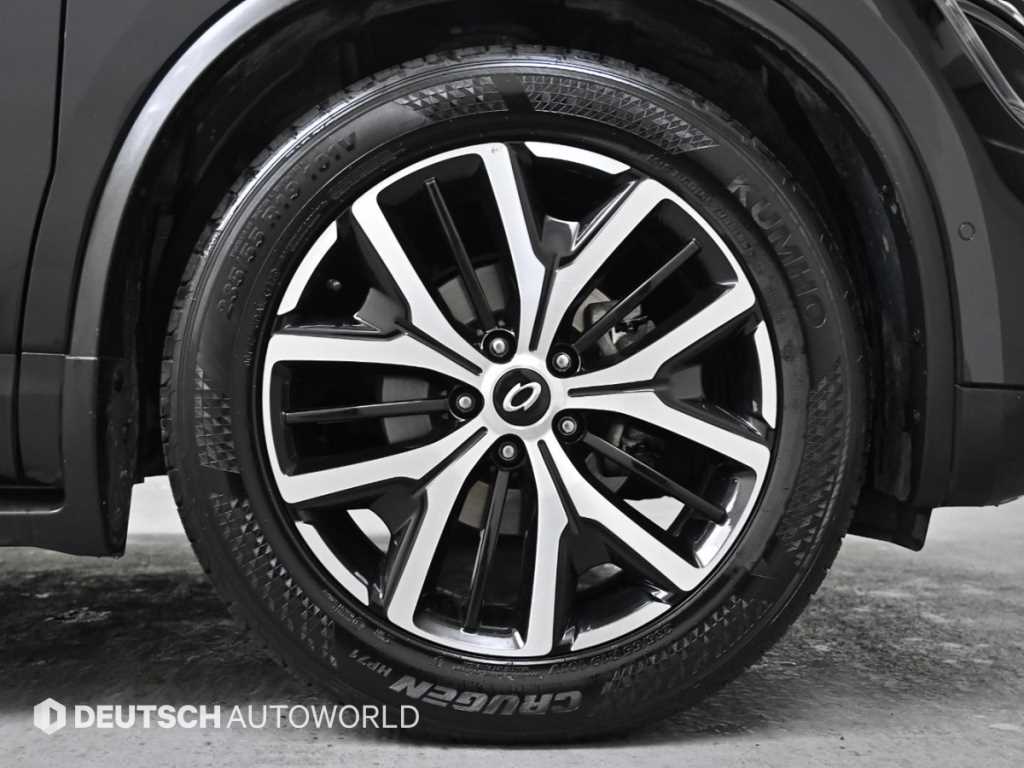 SAMSUNG QM6 - Vista 5