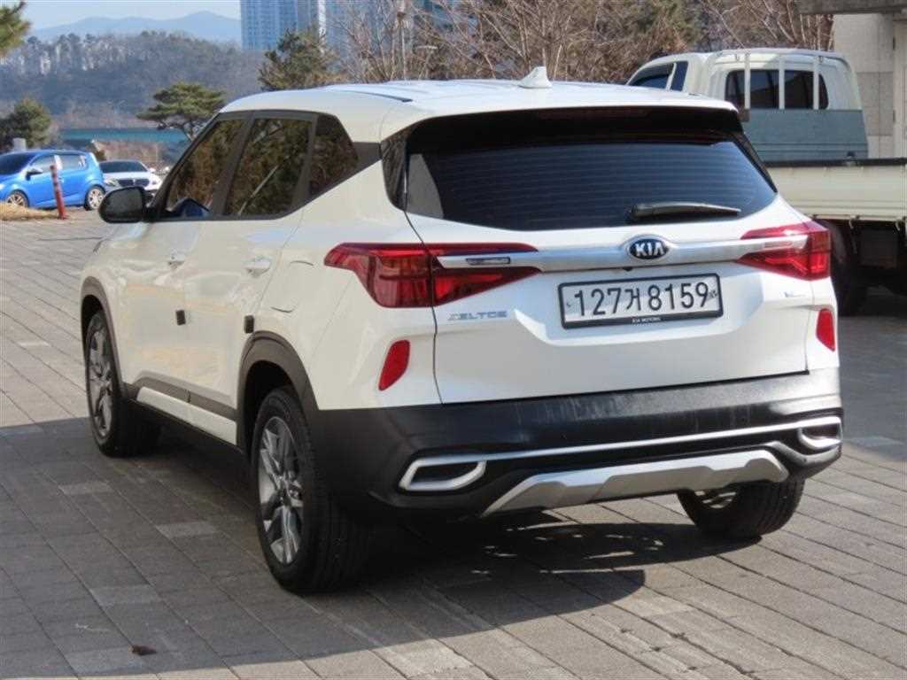 KIA Seltos - Vista 4