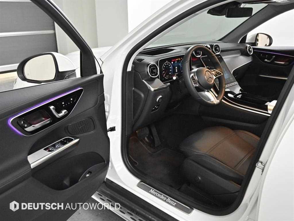 Mercedes Benz GLC Class - Vista 11