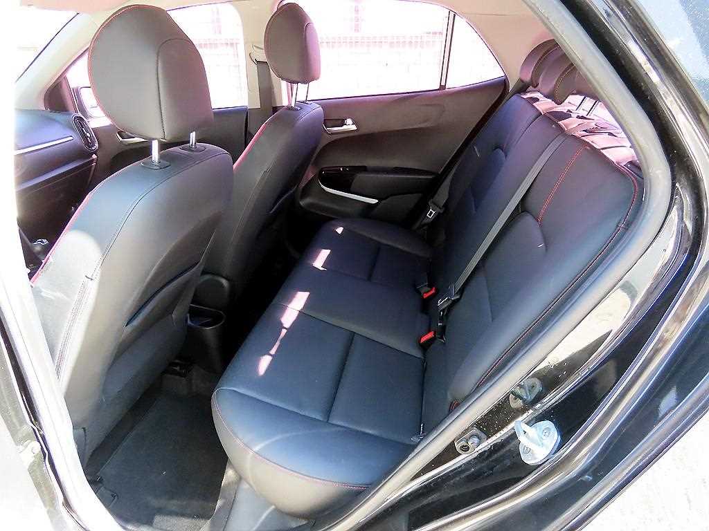 KIA Morning - Vista 6