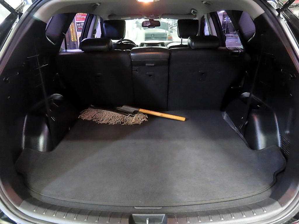 HYUNDAI Santa Fe 2013 Negro - Importación desde Corea - HF Imports Iquique - Foto 17