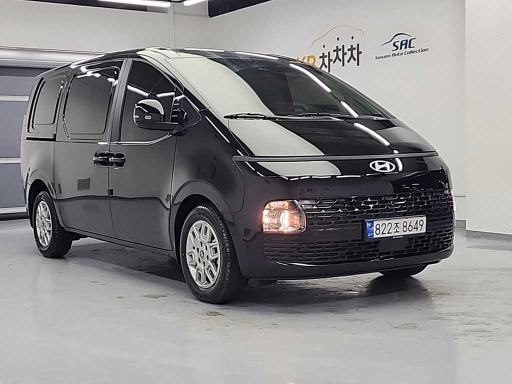 HYUNDAI Staria - Vista 4