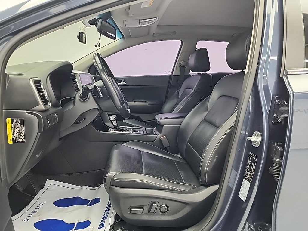 KIA Sportage - Vista 11