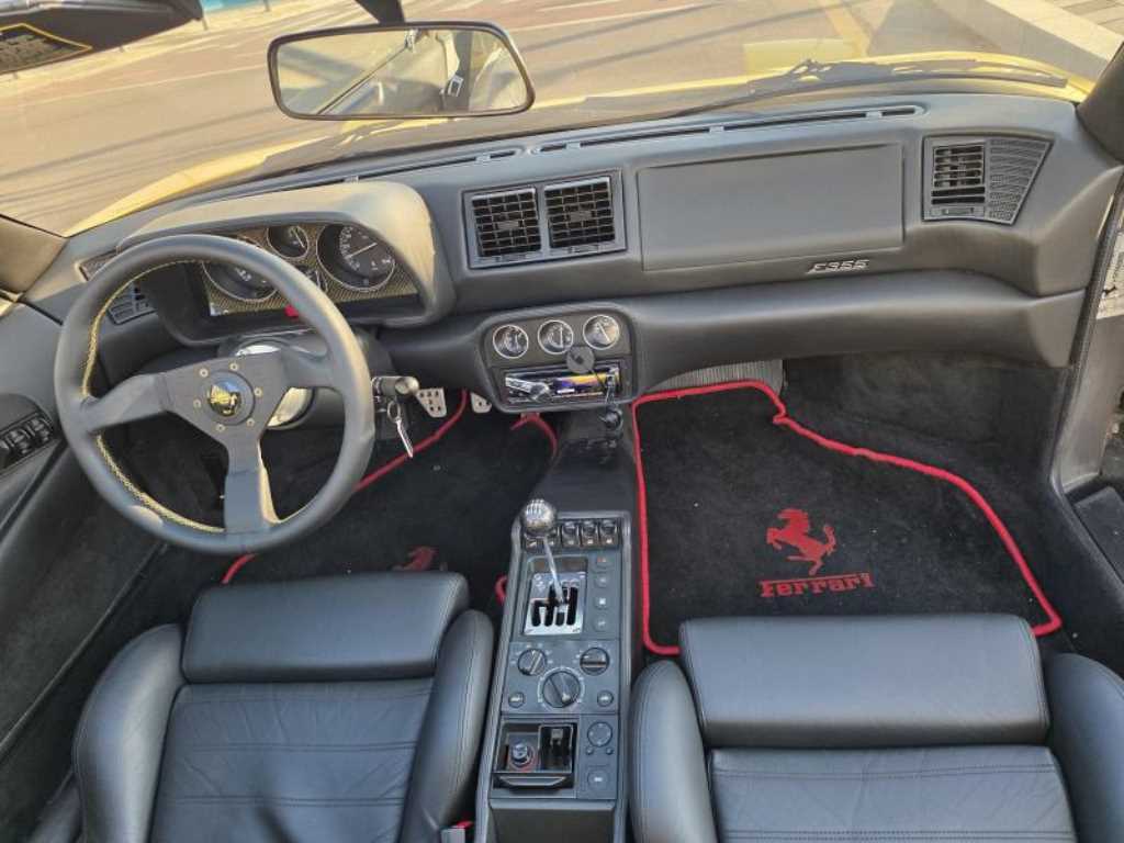 HYUNDAI Tuscani - Vista 11