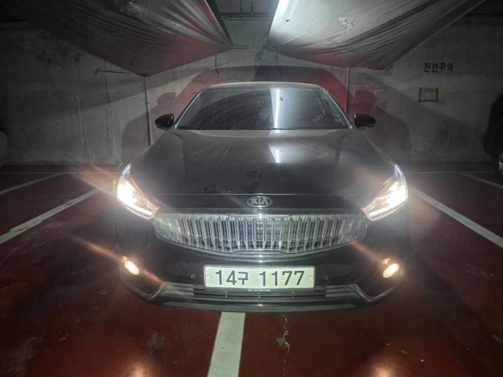 KIA K7 2017 Negro - Importación desde Corea - HF Imports Iquique - Foto 1