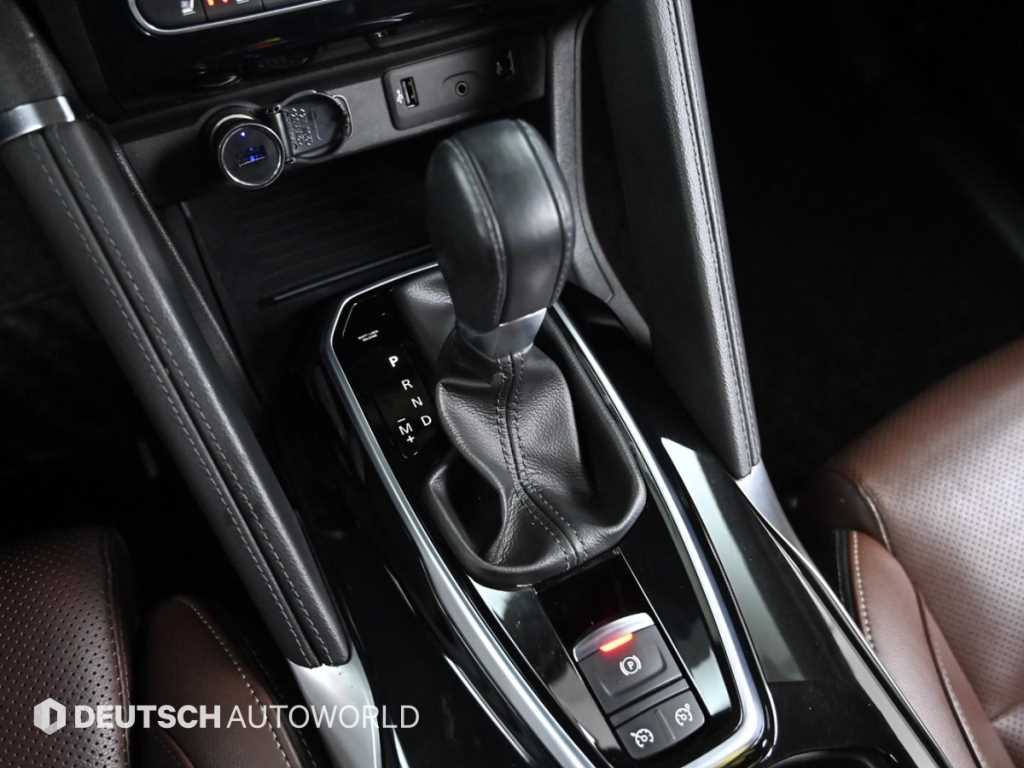 SAMSUNG QM6 - Vista 9