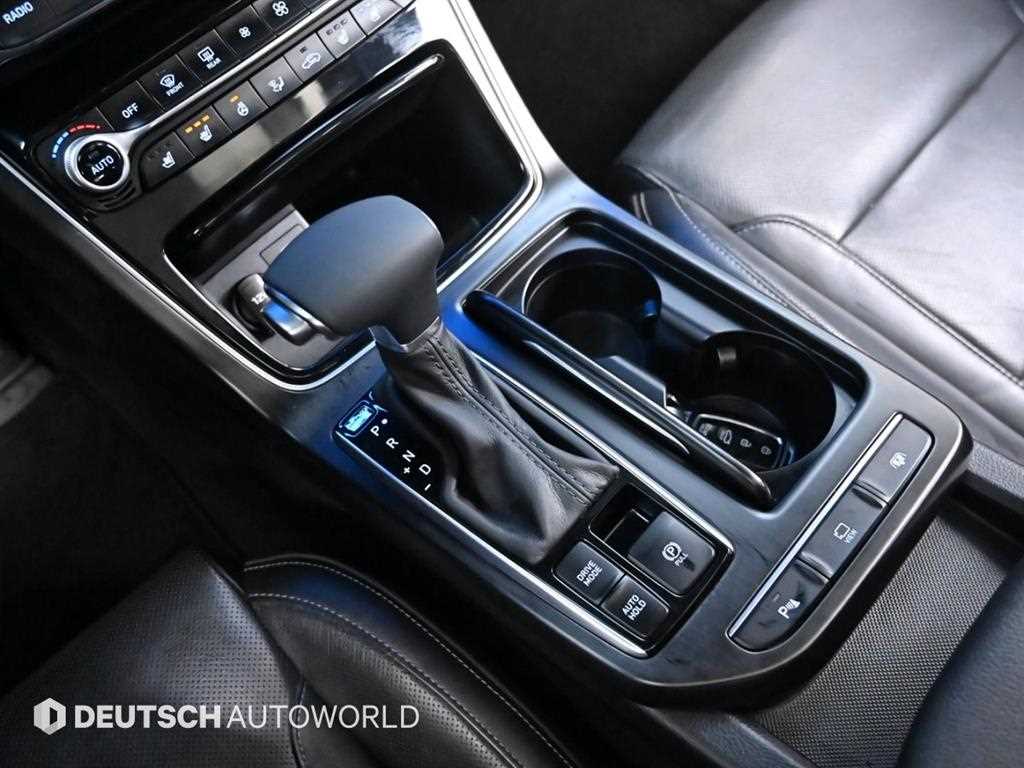 HYUNDAI Grandeur - Vista 9