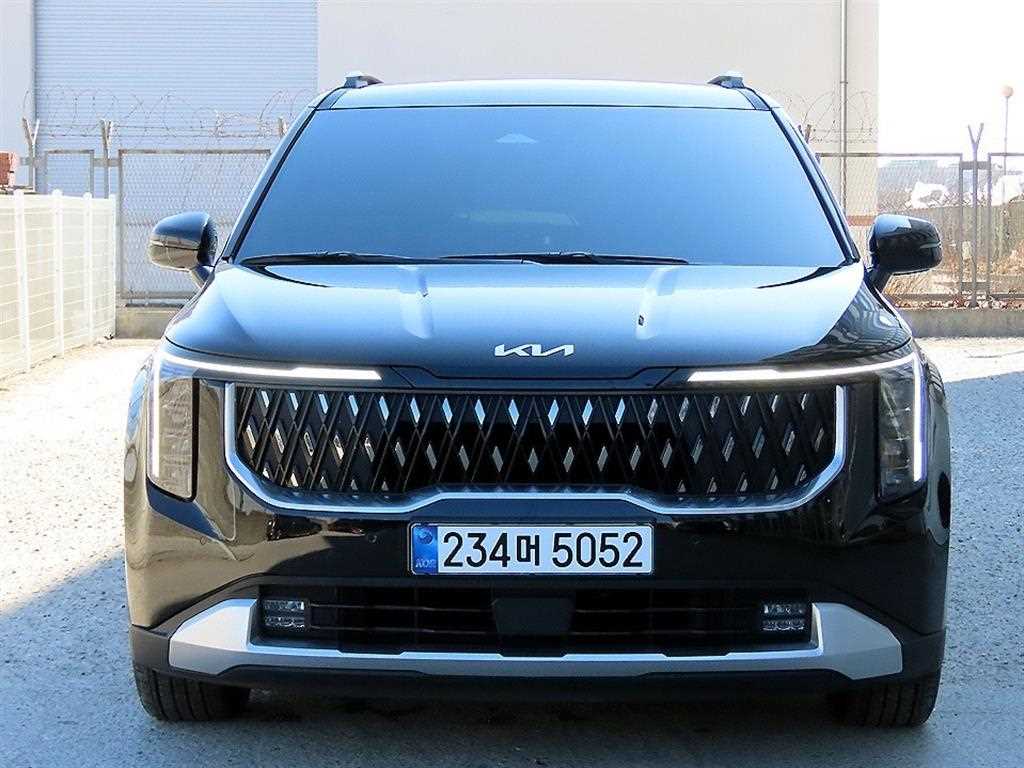 KIA Carnival 2025 - Importación desde Corea - HF Imports Iquique - Foto 1