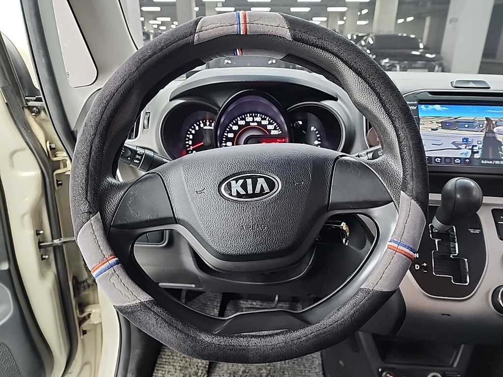 KIA Ray - Vista 9