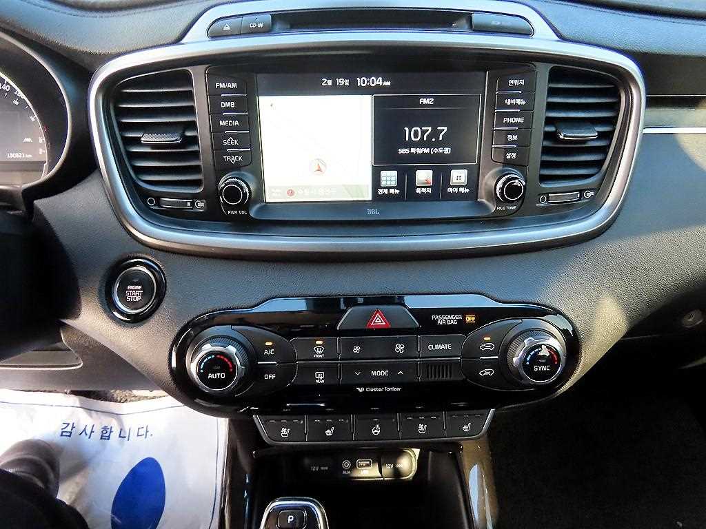 KIA Sorento - Vista 11