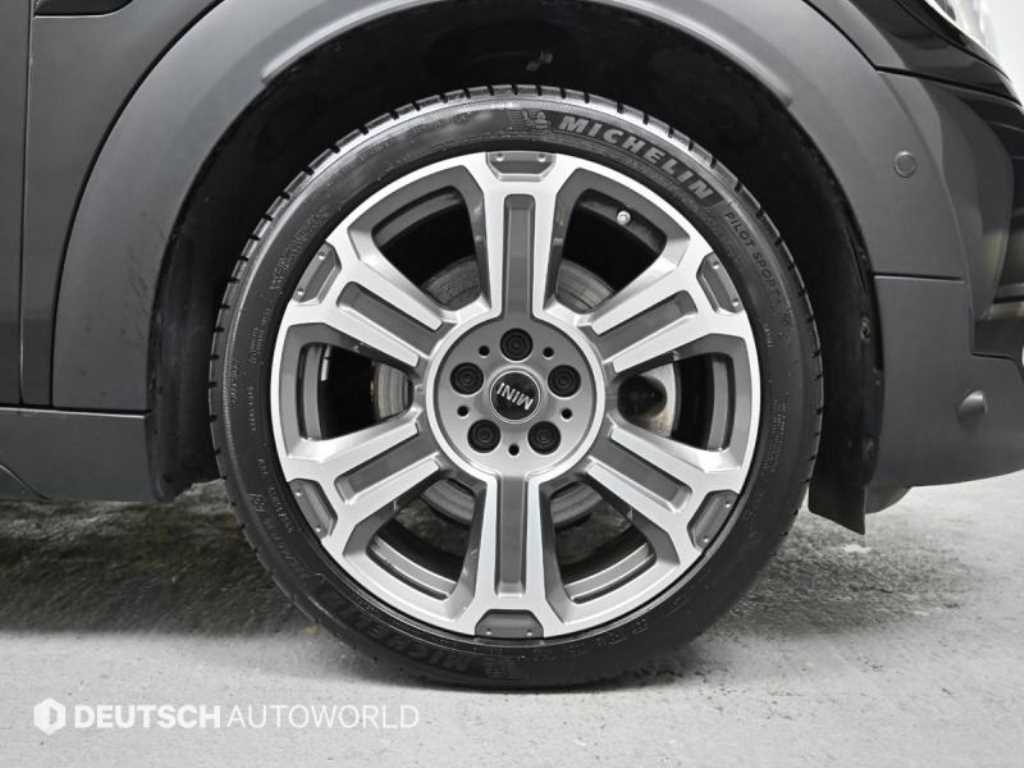 Mini Countryman - Vista 5