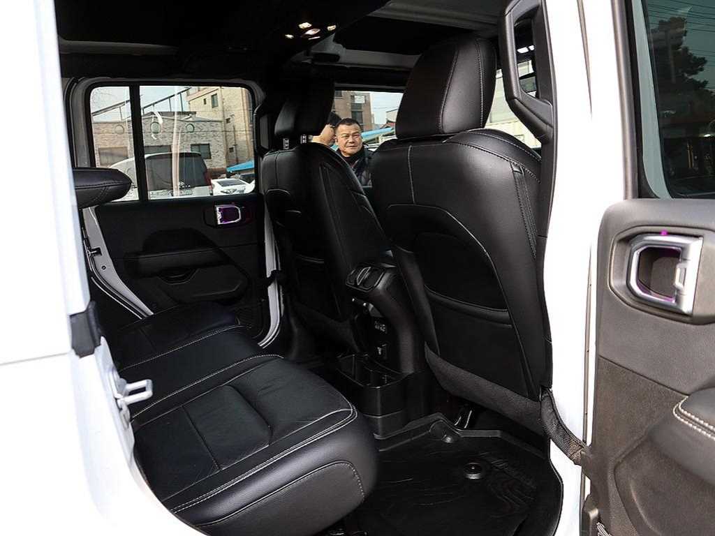 Jeep Wrangler 2019 Blanco - Importación desde Corea - HF Imports Iquique - Foto 14