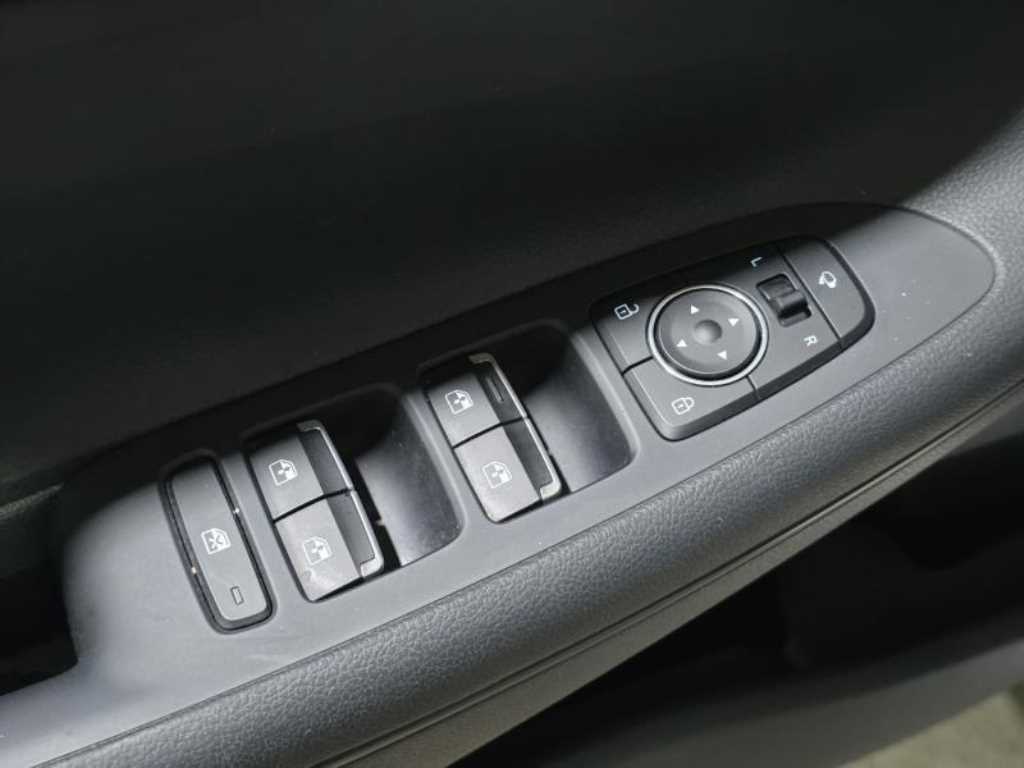 HYUNDAI Grandeur 2021 Blanco - Importación desde Corea - HF Imports Iquique - Foto 13