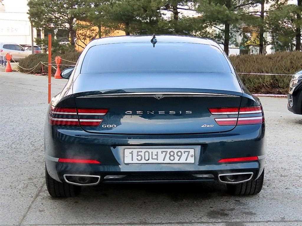 Genesis G80 - Vista 4