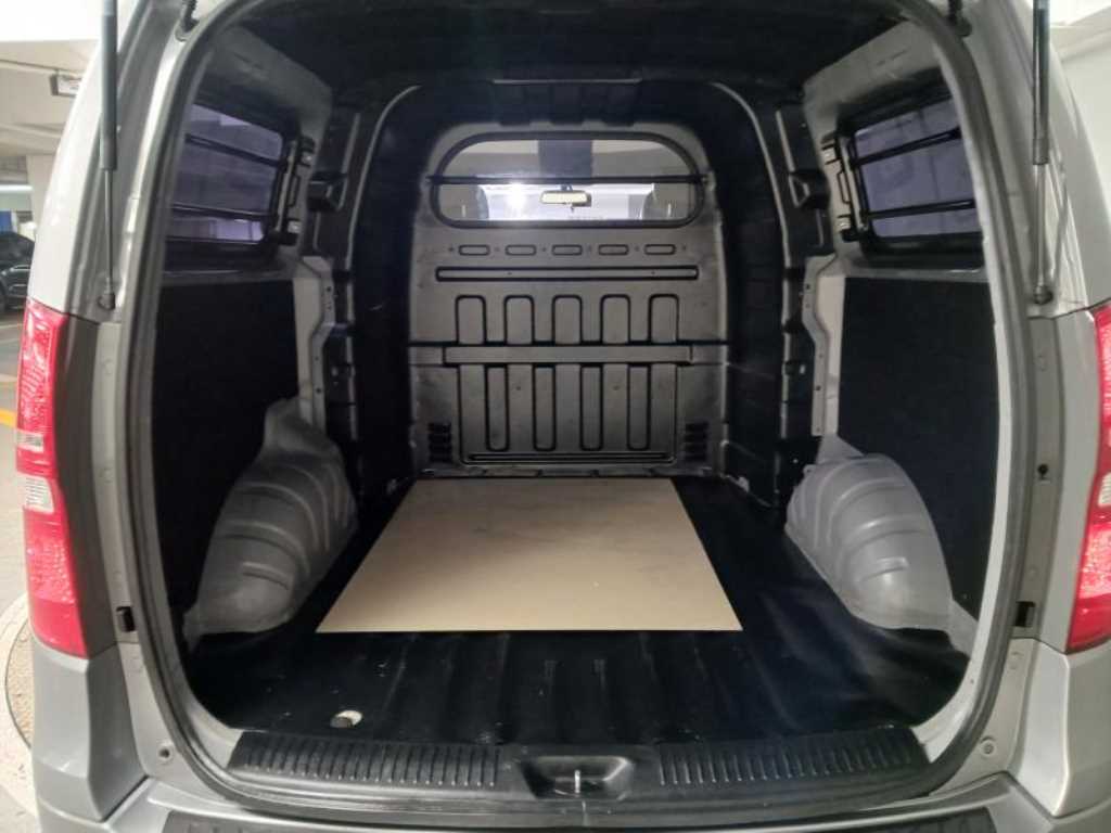 HYUNDAI Starex 2017 Gris - Importación desde Corea - HF Imports Iquique - Foto 18