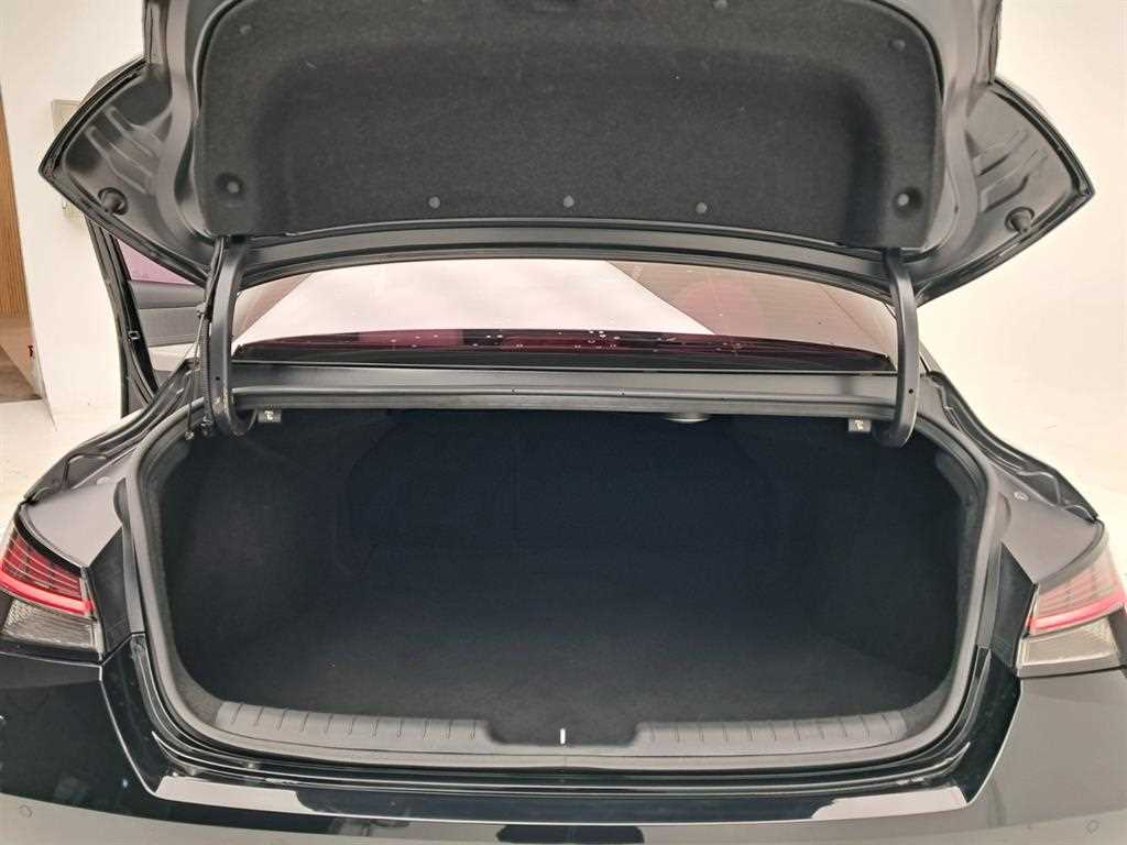 HYUNDAI Avante 2021 Negro - Importación desde Corea - HF Imports Iquique - Foto 18