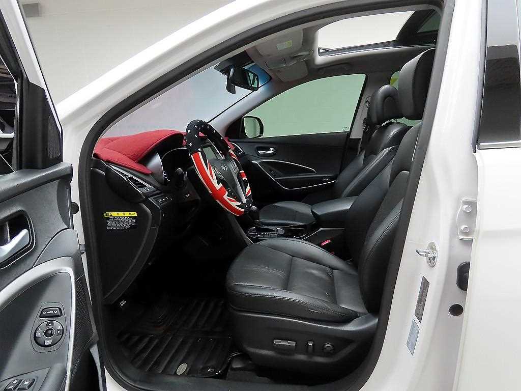 HYUNDAI Santa Fe 2015 Blanco - Importación desde Corea - HF Imports Iquique - Foto 13