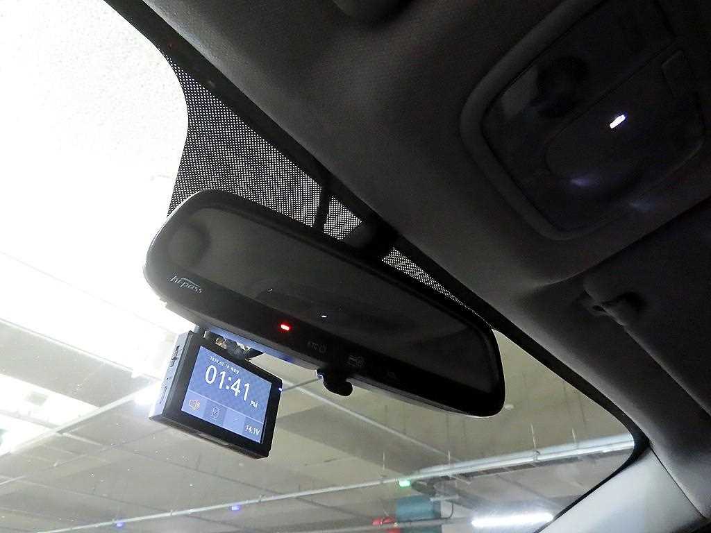 KIA Pride 2016 Plateado - Importación desde Corea - HF Imports Iquique - Foto 17