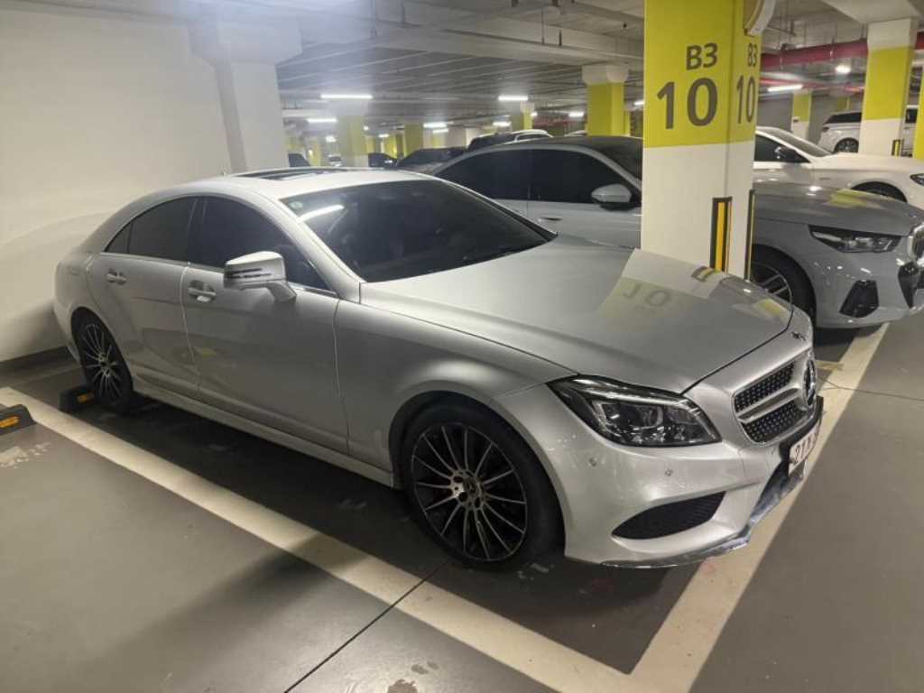 Mercedes Benz CLS Class - Vista 2