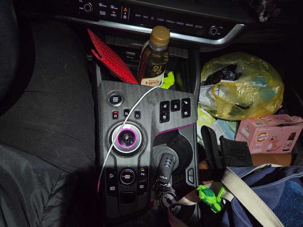 KIA Sportage 2023 Gris - Importación desde Corea - HF Imports Iquique - Foto 15